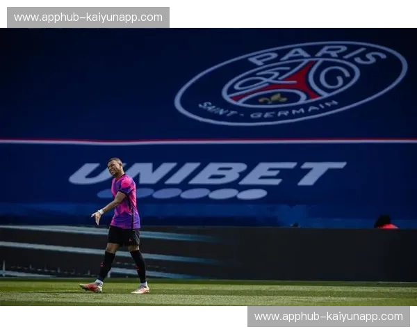 梦剧场的红绿华尔兹：当曼联遇见圣埃蒂安，不只是足球，更是宿命